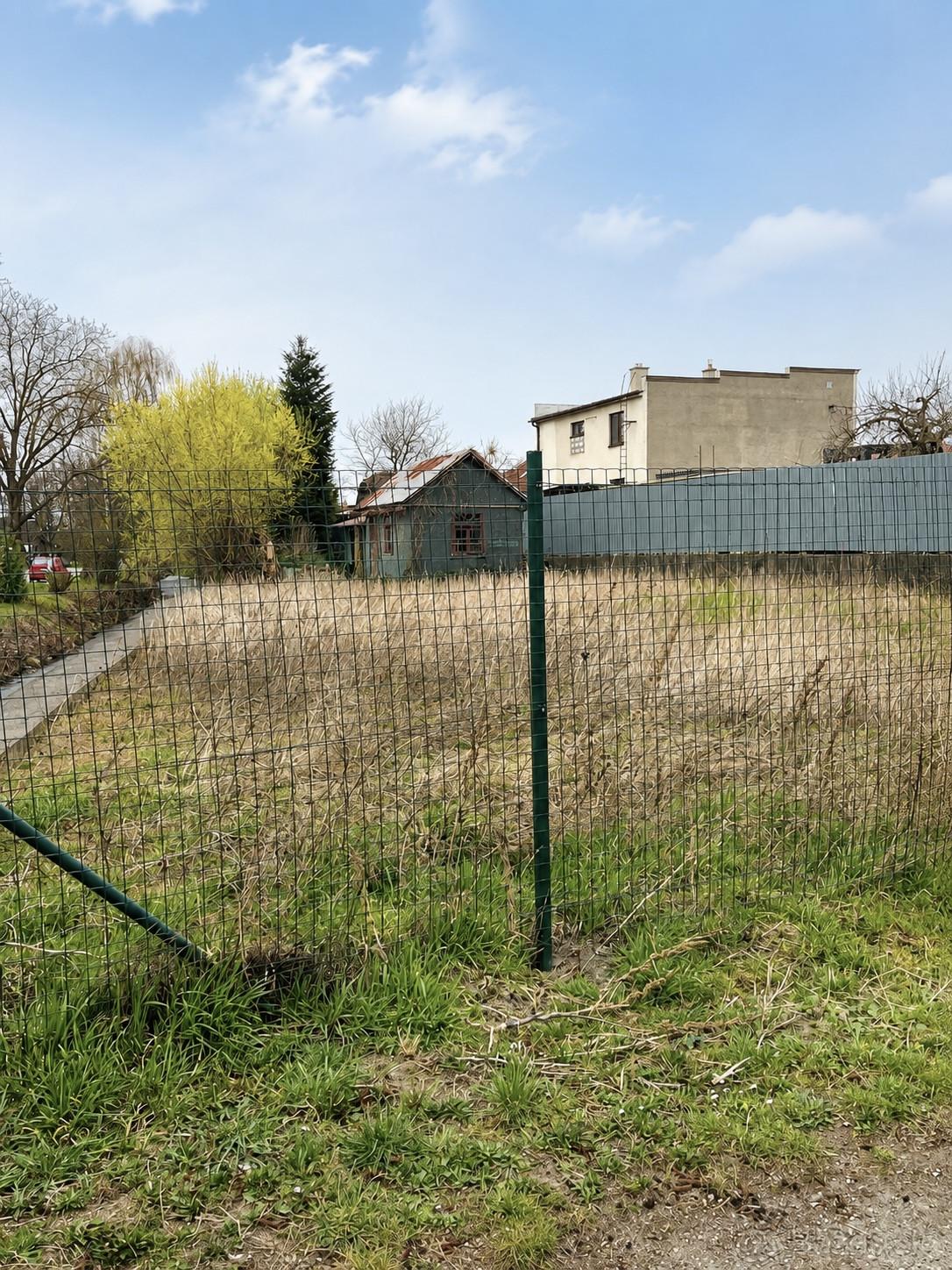 Na predaj rovinatý stavebný pozemok v atraktívnej lokalite Košice – Šaca . – fotka 2