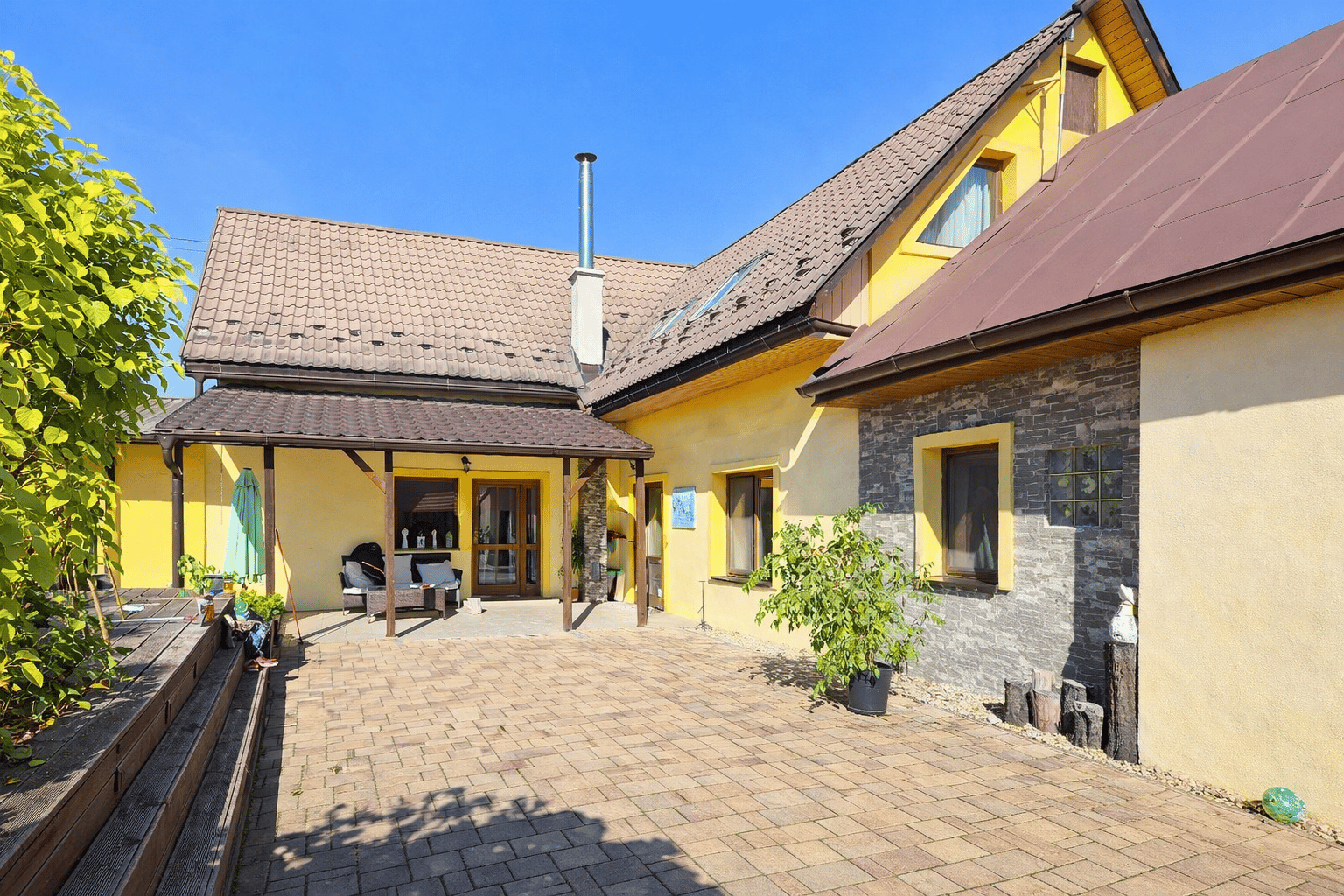 Na predaj priestranný rodinný dom, Valaliky, Košice - okolie