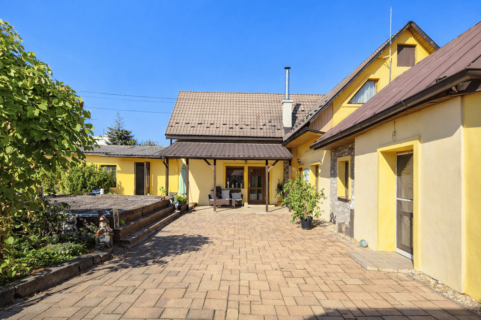 Na predaj priestranný rodinný dom, Valaliky, Košice - okolie – fotka 2