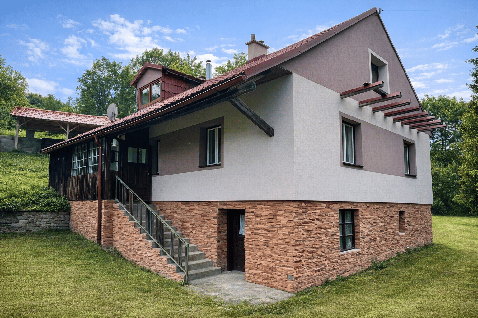 Štýlový 5-izbový dom / rekreačná chata v obci Matysová – 240 m² úžitkovej plochy – fotka 2