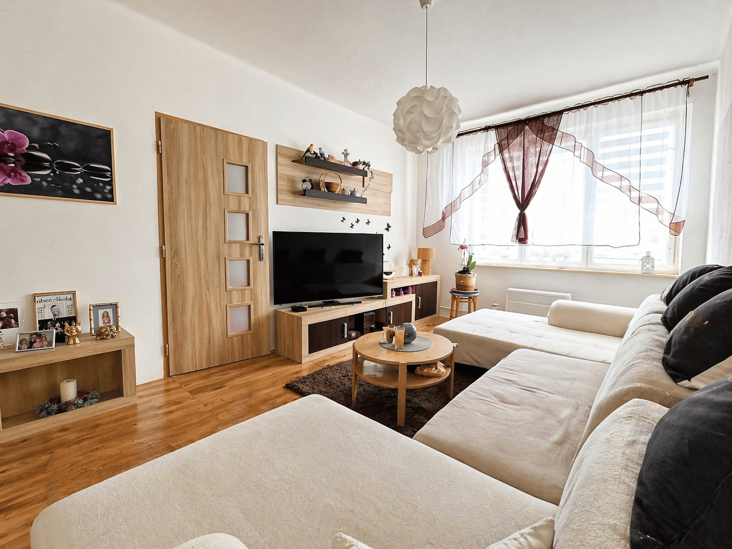 NA PREDAJ 3 IZBOVÝ BYT PO REKONŠTRUKCII | 64 m² | PRAKOVCE