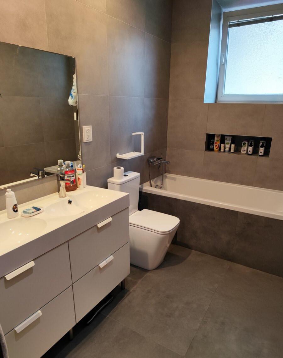 Na predaj 5 izbový byt, ulica Milosrdenstva ,  Košice-Juh