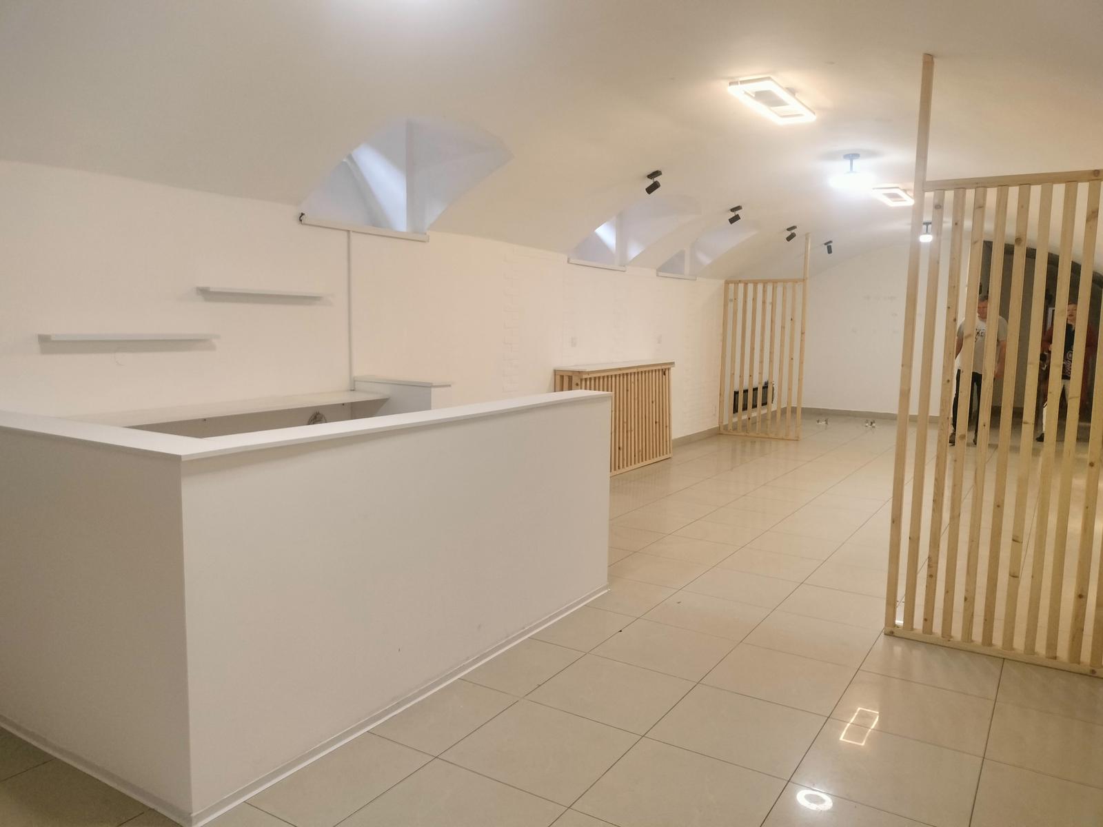 Atraktívny priestor - salón na prenájom