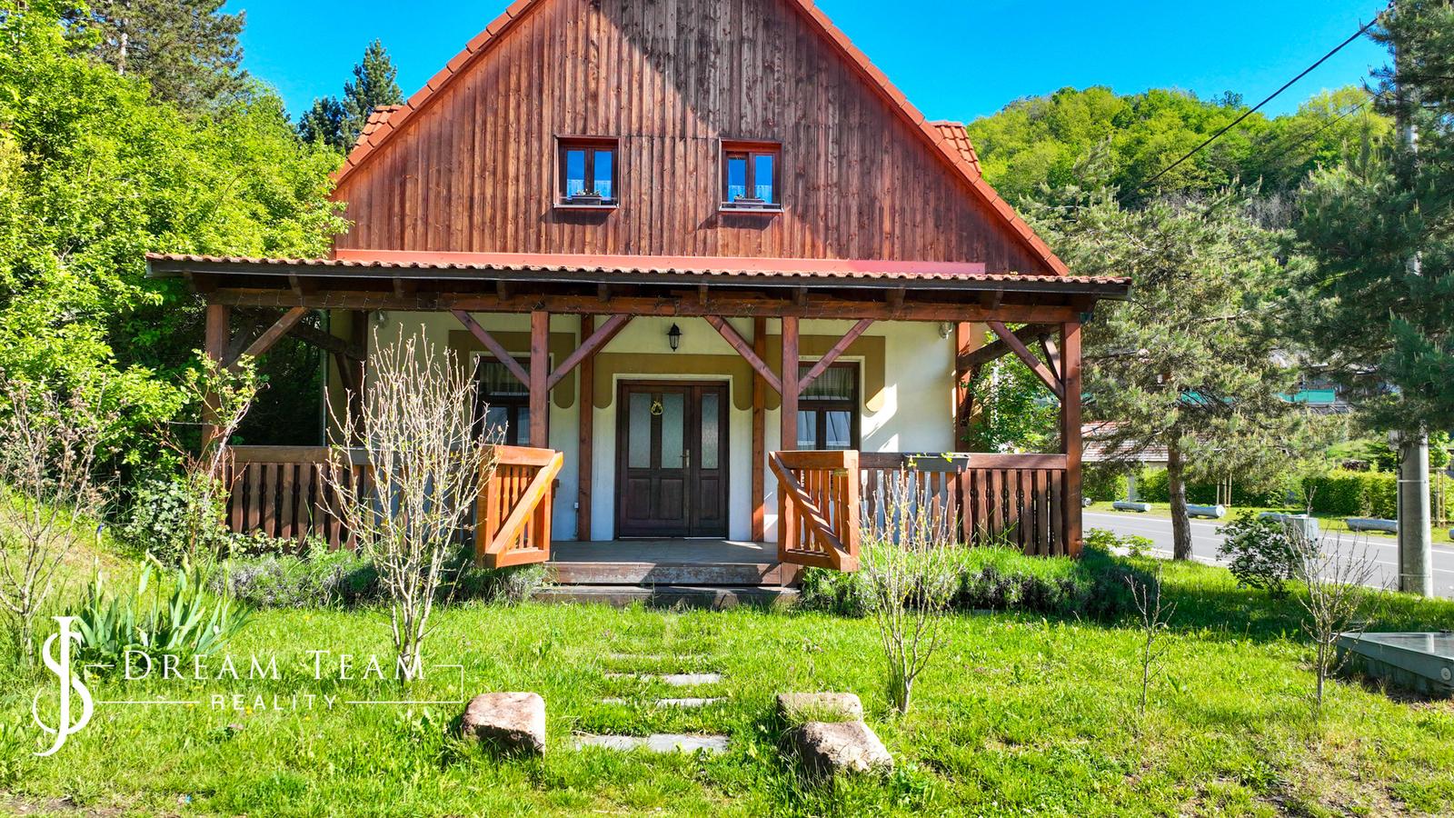 Zabehnutý penzión v obci Svätý Anton, okr. Banská Štiavnica – fotka 2