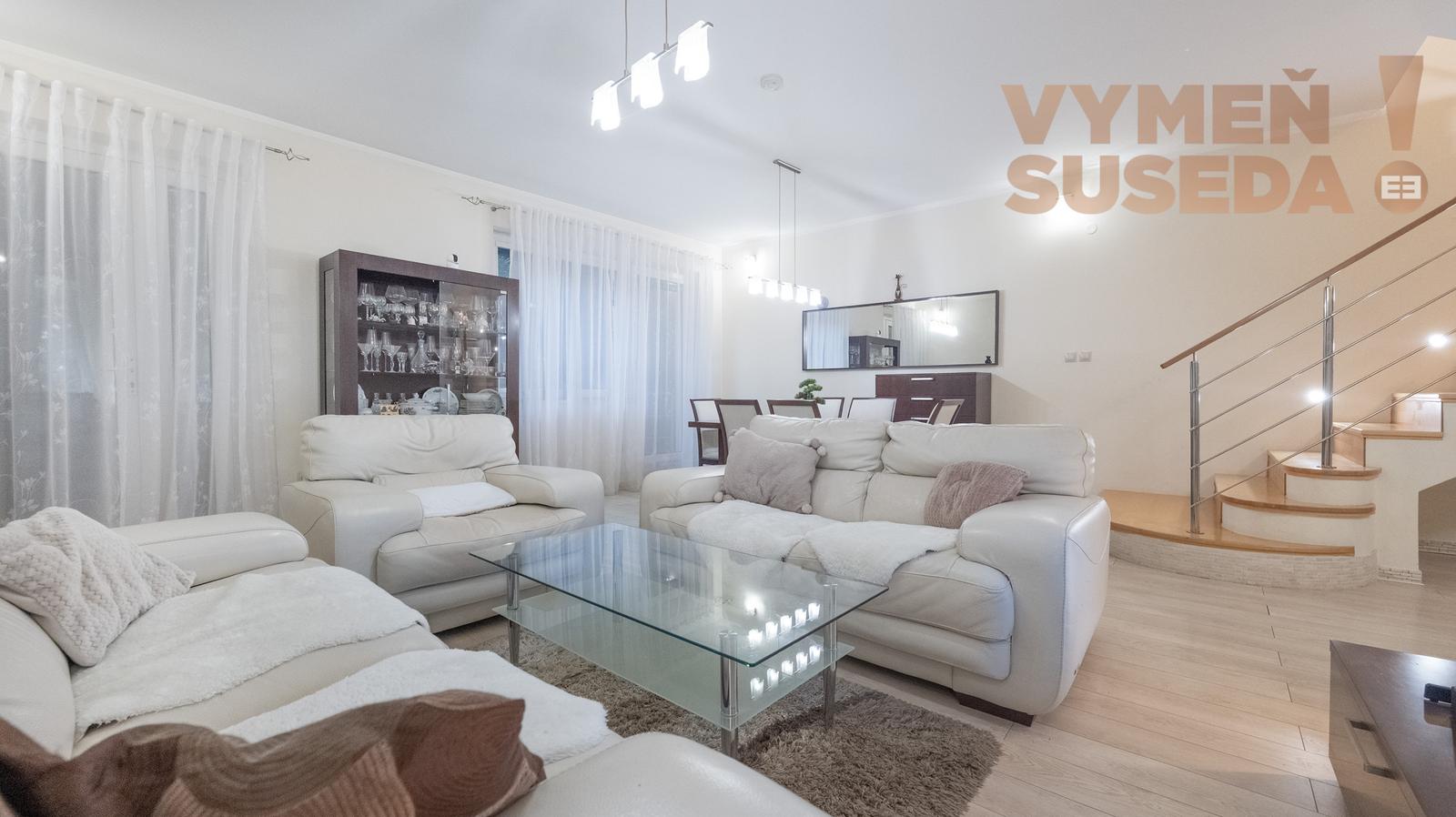 VYMEŇ SUSEDA – KRÁSNY 7 IZB. BYT 380 m2 SO ZÁHRADOU A VLASTNOU GARÁŽOU, DUNAJSKÁ STREDA - CENTRUM – fotka 2