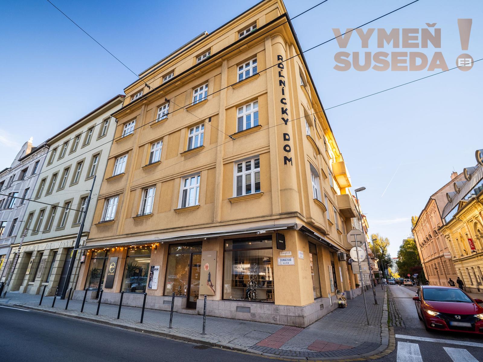 ESTATE INVEST! - VÝNIMOČNÝ KOMERČNÝ PRIESTOR v srdci Starého Mesta – roh Dunajskej a Klemensovej ulice, BA I – Staré mesto.