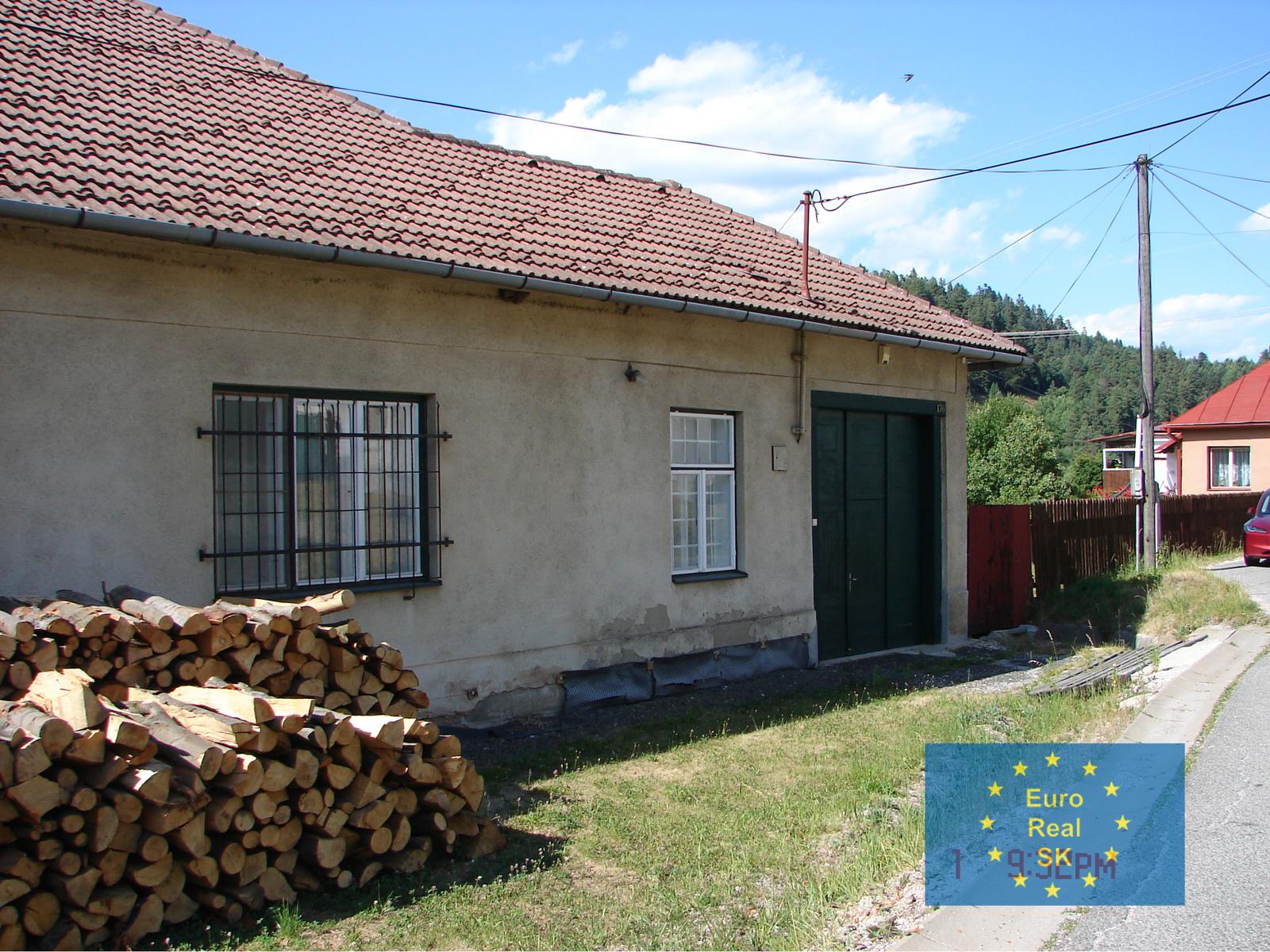 Predaj rodinného domu v obci Smolník, pozemok 5.929 m2, garáž, vhodný na trvalé bývanie, rekreačné účely, cena dohodou. – fotka 2