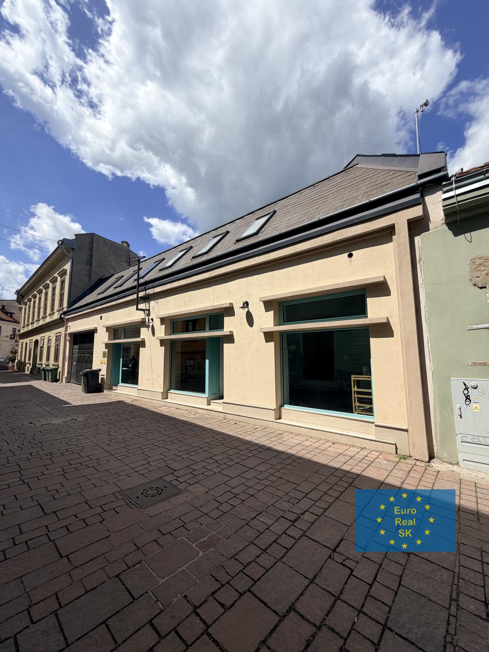 Prenájom novej gastro prevádzky Košice - Centrum, 90 m2.