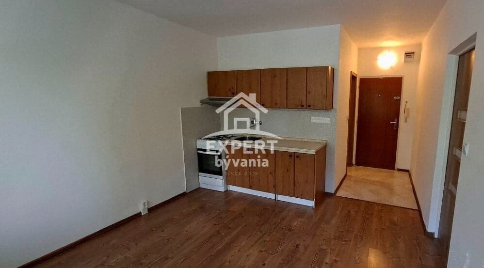 PRIPRAVUJEME NA PREDAJ I PREŠOV – SÍDLISKO III - 1-IZBOVÝ BYT | 36 m² + PIVNICA