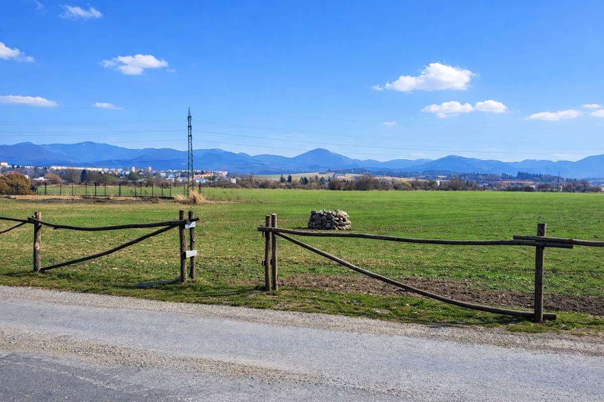 FINREA│Stavebný pozemok – Martin, časť Fornigovo (pod Bystričkou), 2360m2 – fotka 2