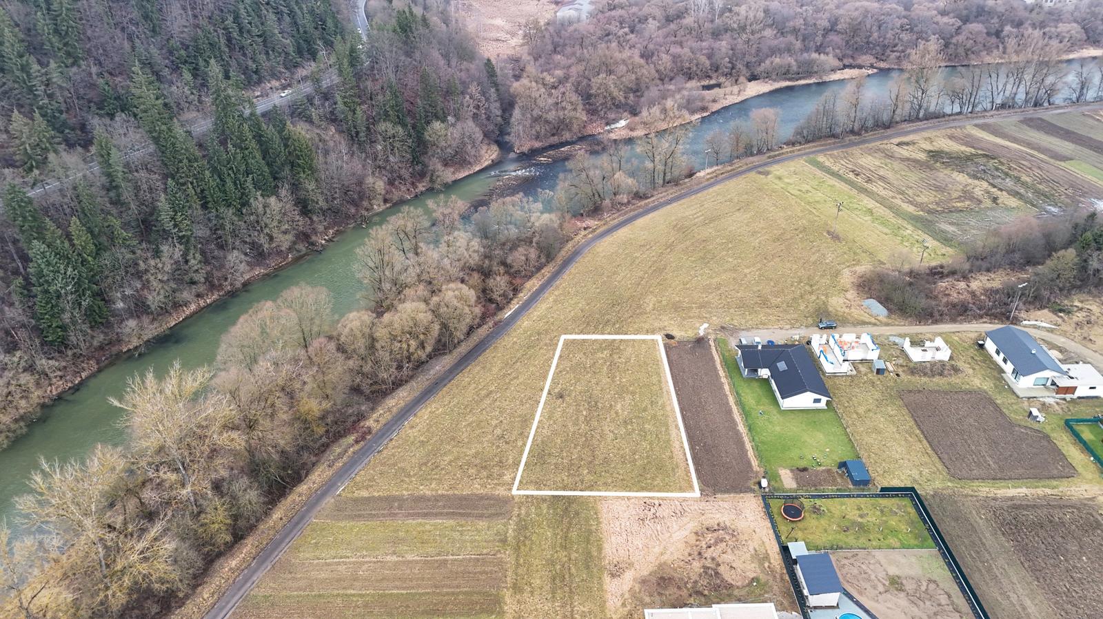 FINREA│Pozemok Medzibrodie nad Oravou 1670 m2 – fotka 2