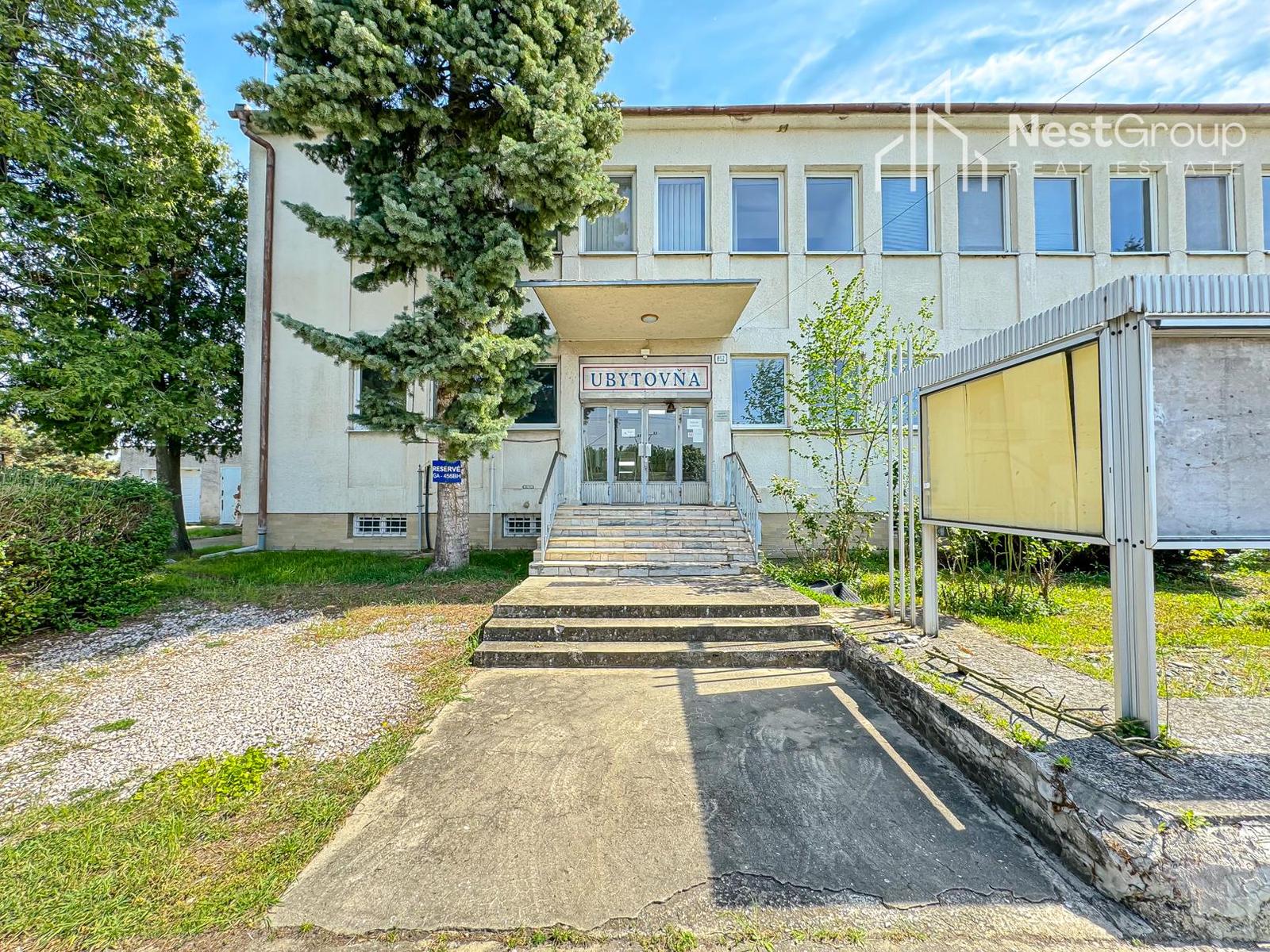 NA PRENÁJOM SKLADY, KANCELÁRIE, GARÁŽE, TOP POLOHA – fotka 2