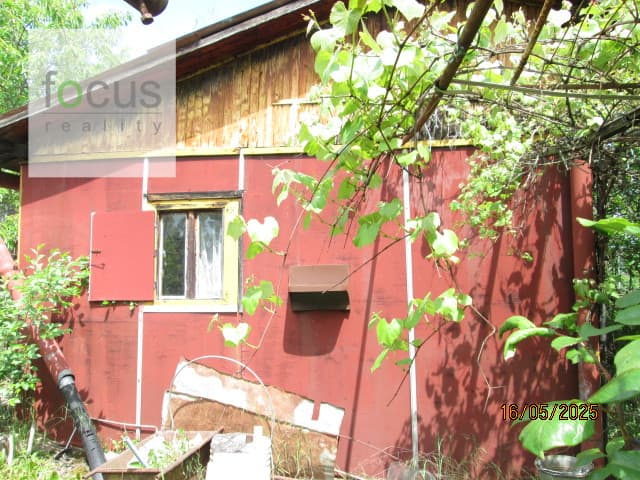 Predám vysporiadanú záhradku s chatkou – fotka 2