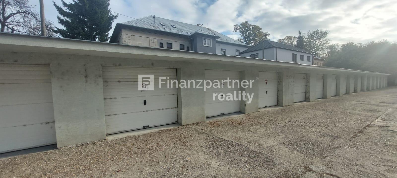 (F002-019-MAPOa) Predám garáž 17m2 , Sereď