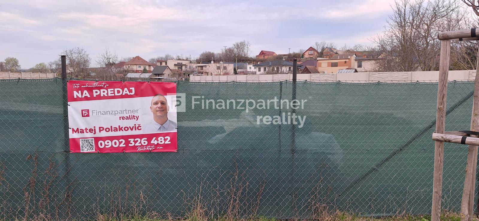 (F004-014-MAPOa) Stavebný pozemok 545m2, Dvorníky okr.Hlohovec – fotka 2