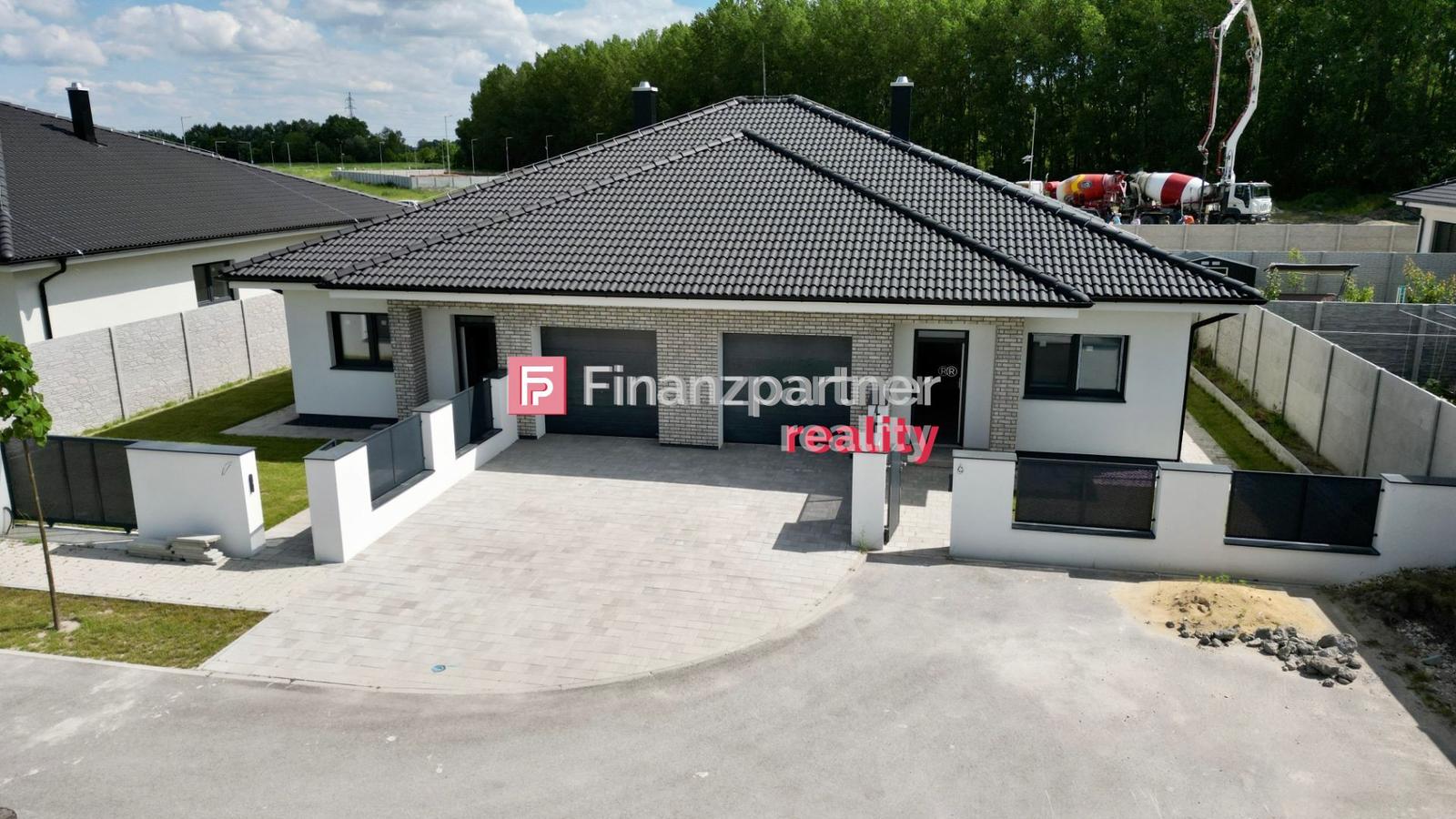 Na predaj dvojdom v tichej lokalite Florida Park – fotka 2