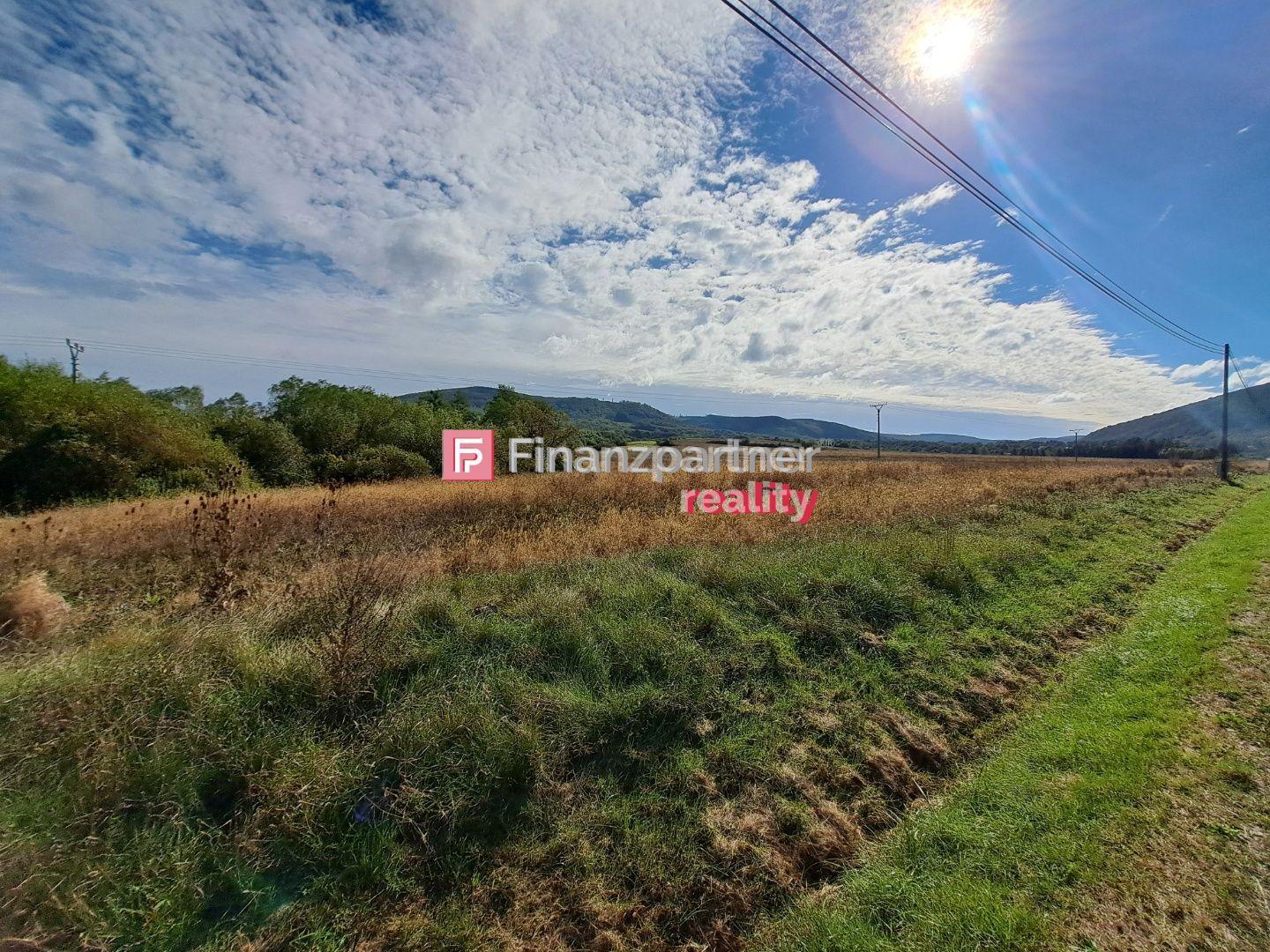Investičný pozemok pri Humennom s rozlohou 4572 m2