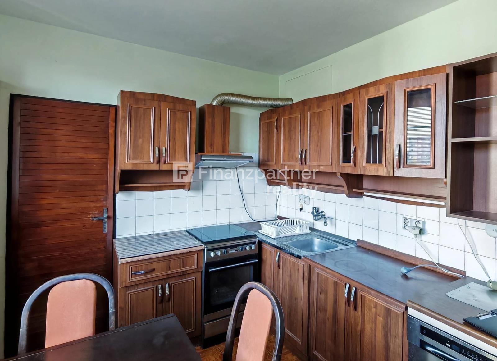 Prenájom - 3 izbový byt, Karpatská ulica, Chrenová, Nitra