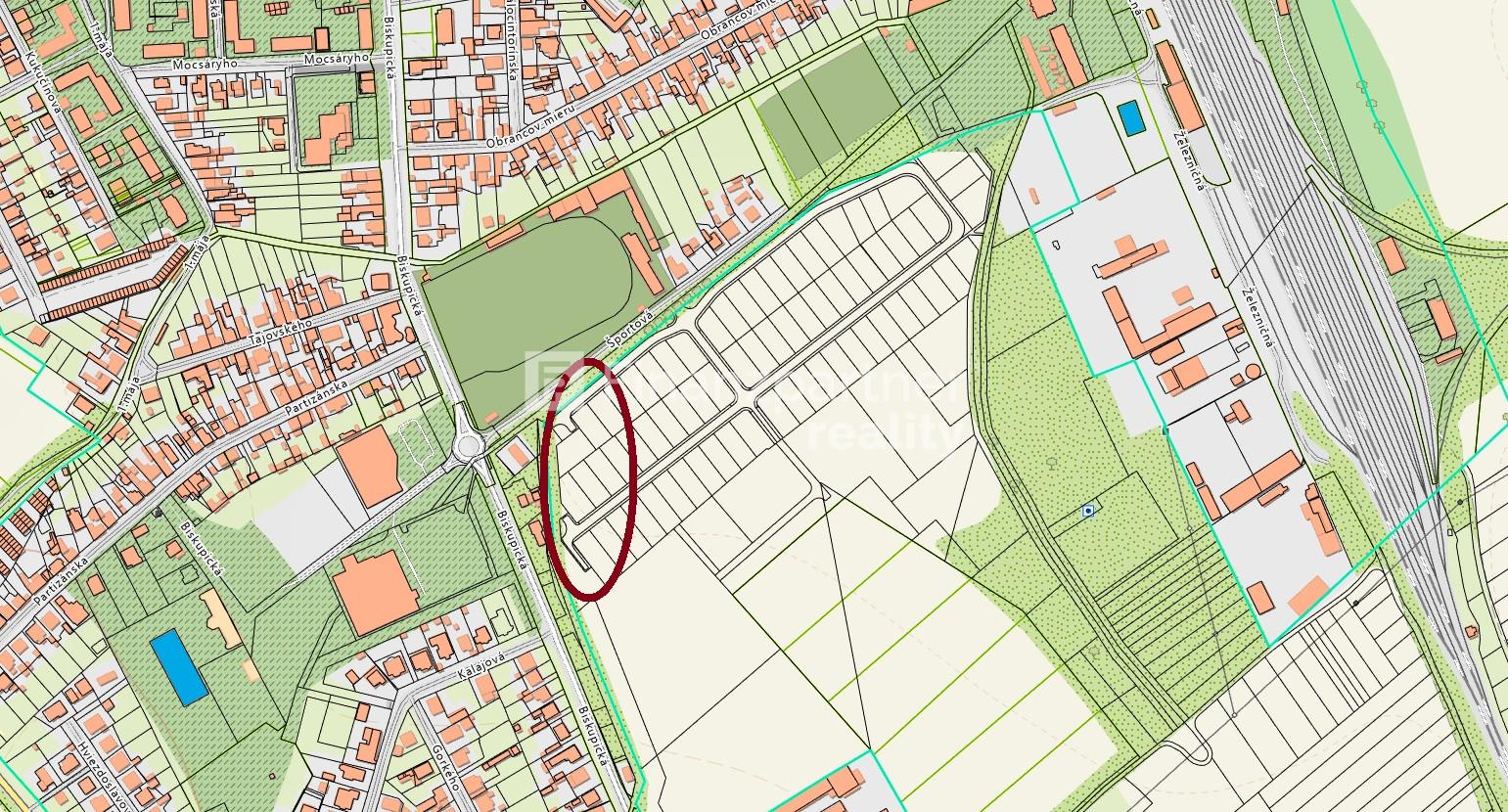 Na predaj INVESTIČNÝ pozemok 693m2, Fiľakovo, okres Lučenec