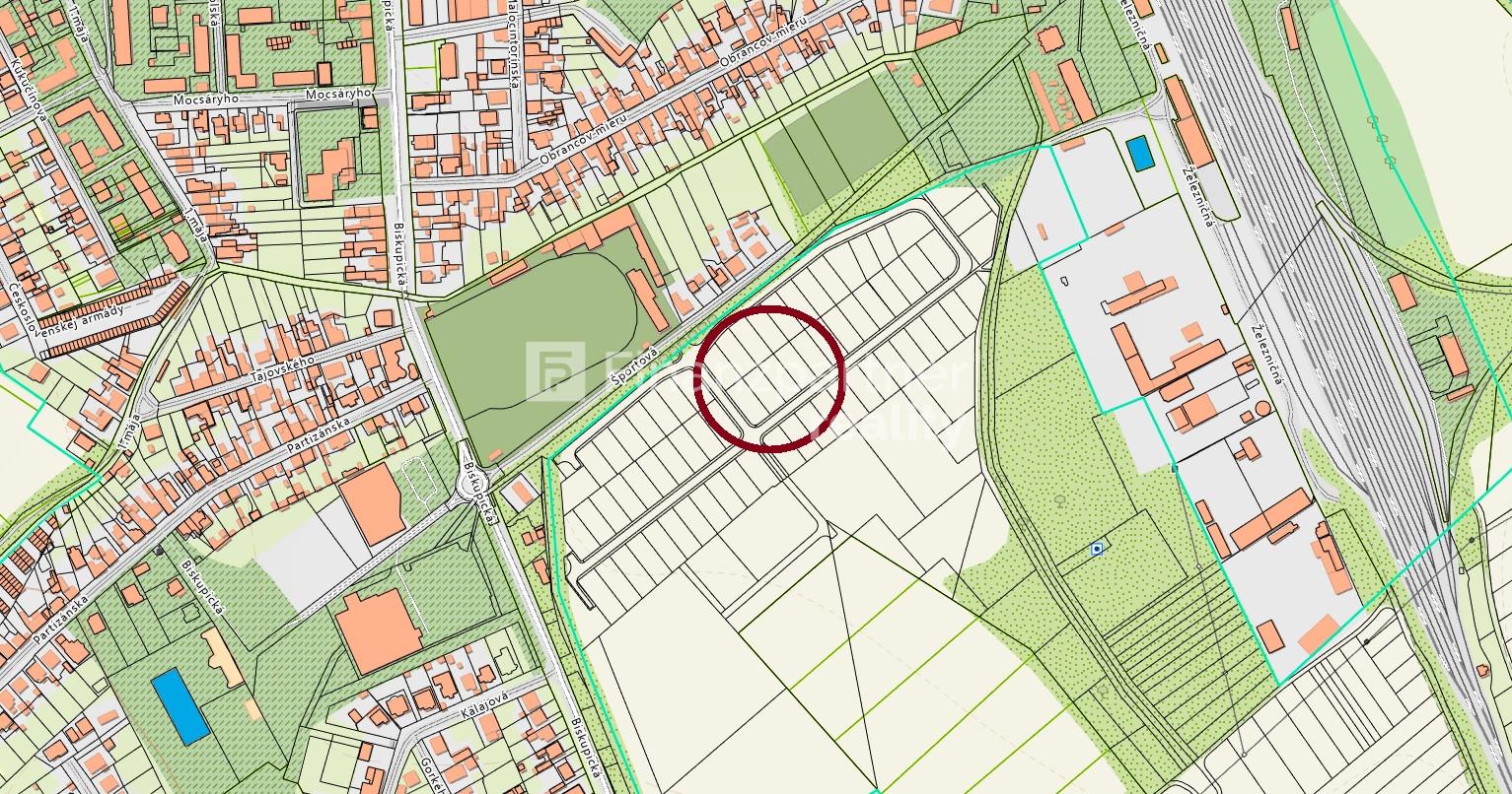 Na predaj INVESTIČNÝ pozemok 600m2, Fiľakovo, okres Lučenec