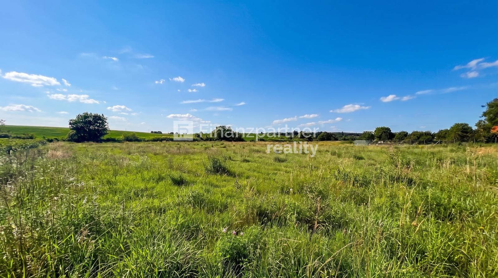 Pozemok pre rodinný dom 5285 m², Veľké Vozokany, Zl. Moravce – fotka 2