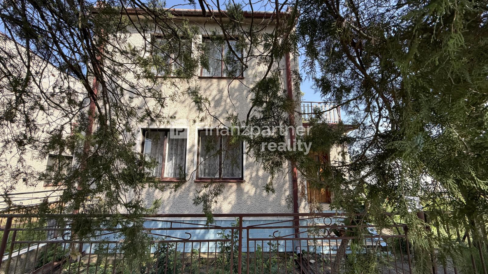 Poschodový dom s pozemkom 1406 m², Veľká Maňa, Nové Zámky – fotka 2