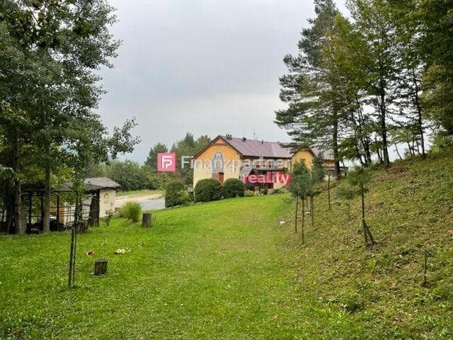 Štedrý pozemok za Saleziánmi na Drienici (F789-14-ANM) – fotka 2