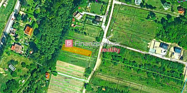 "Green" stavebný pozemok na Drienici (F794-14-ANM) – fotka 2