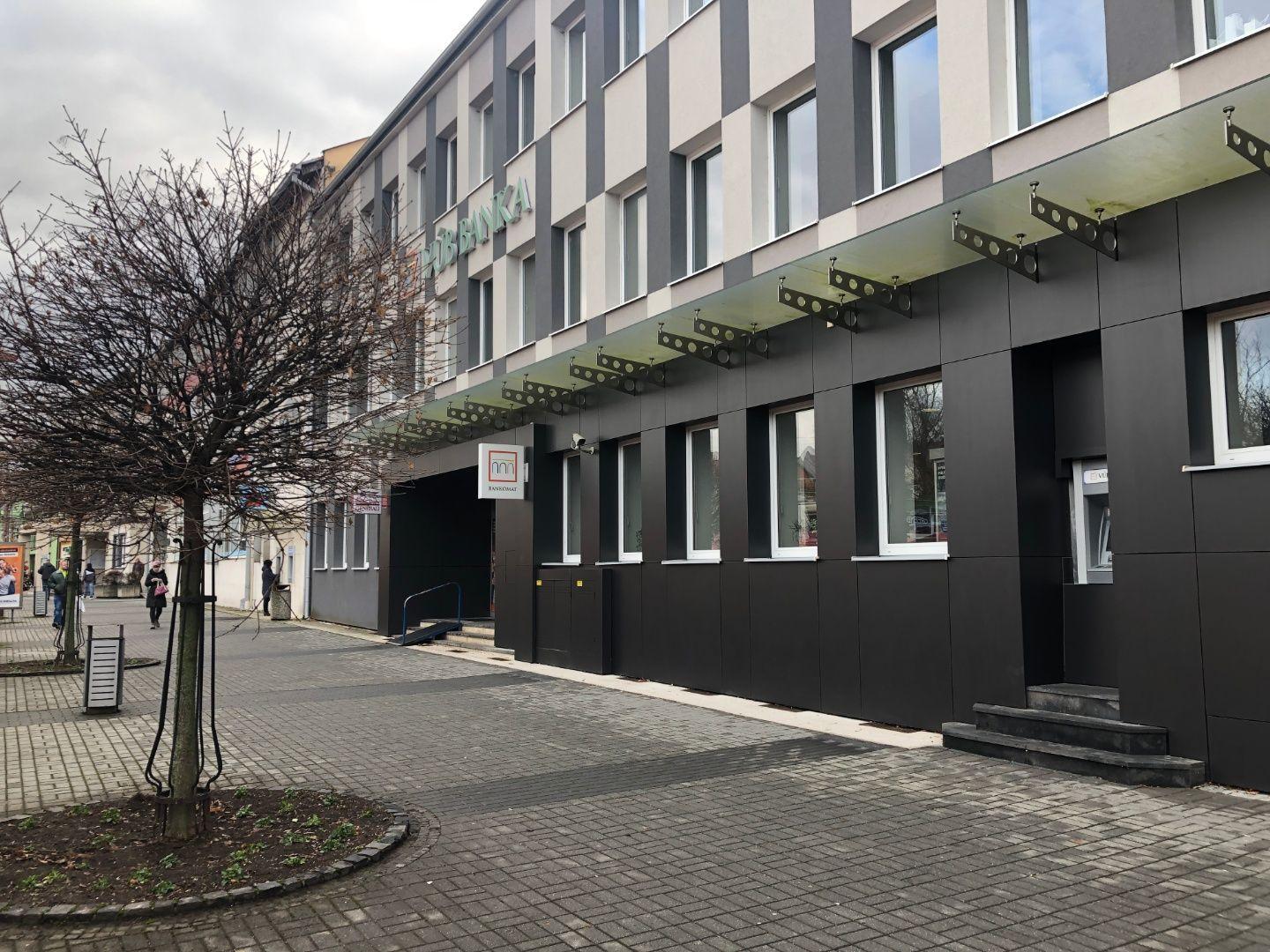 Prenájom kancelárií v centre mesta PRIEVIDZA - PO REKONŠTRUKCIÍ !!!