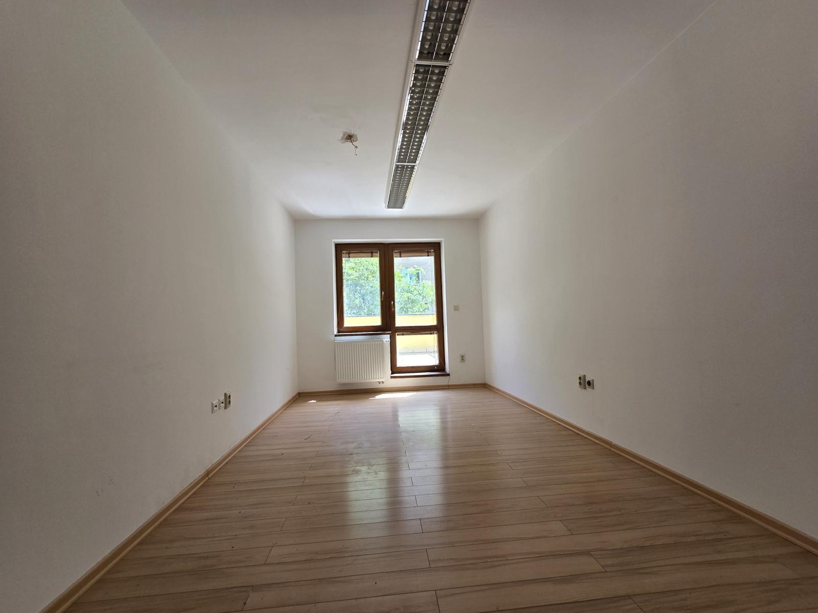 INVESTIČNÁ PRÍLEŽITOSŤ 168 m² + 8 m² terasa – OBCHODNÁ ULICA, STARÉ MESTO, BRATISLAVA I – fotka 2