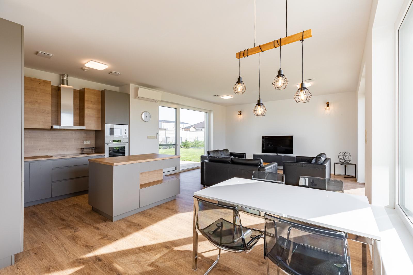 Moderný 4i rodinný bungalov na dlhodobý prenájom | Šamorín