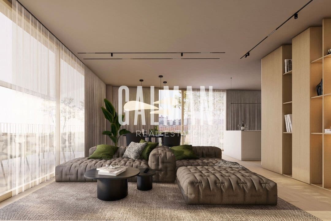 Moderný 4 izbový penthouse v novostavbe s veľkou terasou a výhľadom na hrad – fotka 2