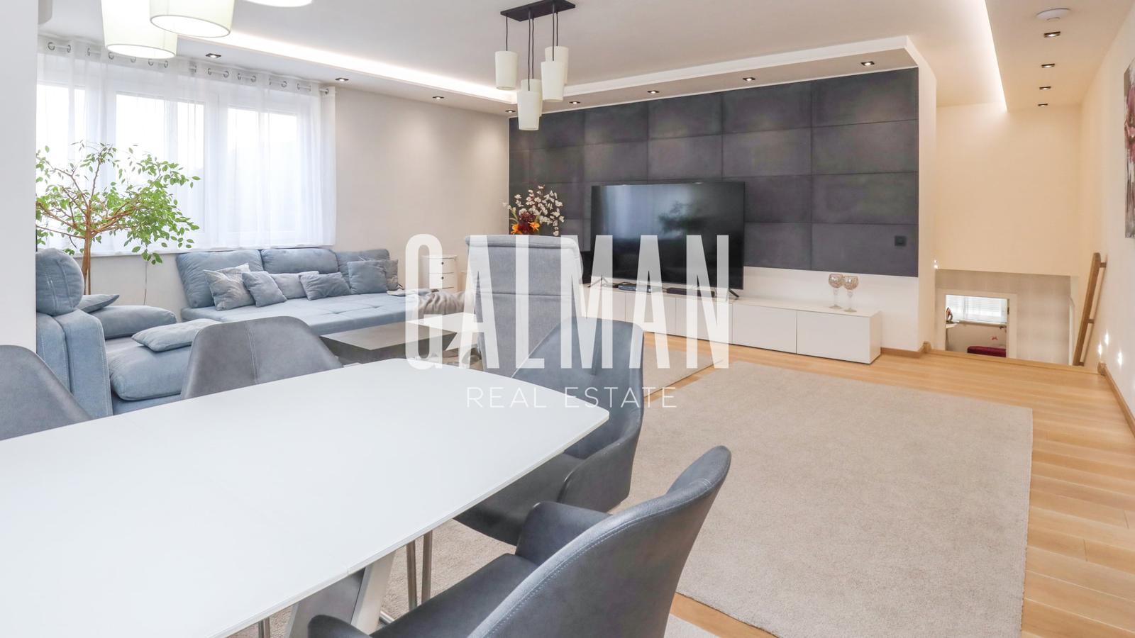 Nadštandardný a veľkorysý 6 izbový penthouse s dvomi terasami a krásnym výhľadom na mesto – fotka 2