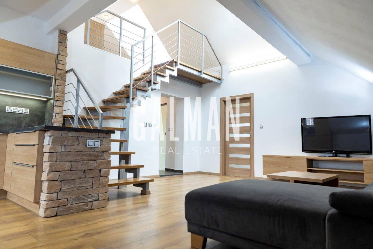 KVALITNÝ 3i tehlový mezonet s TERASOU, BA III., Nové Mesto, Odborárska ul., 95 m2