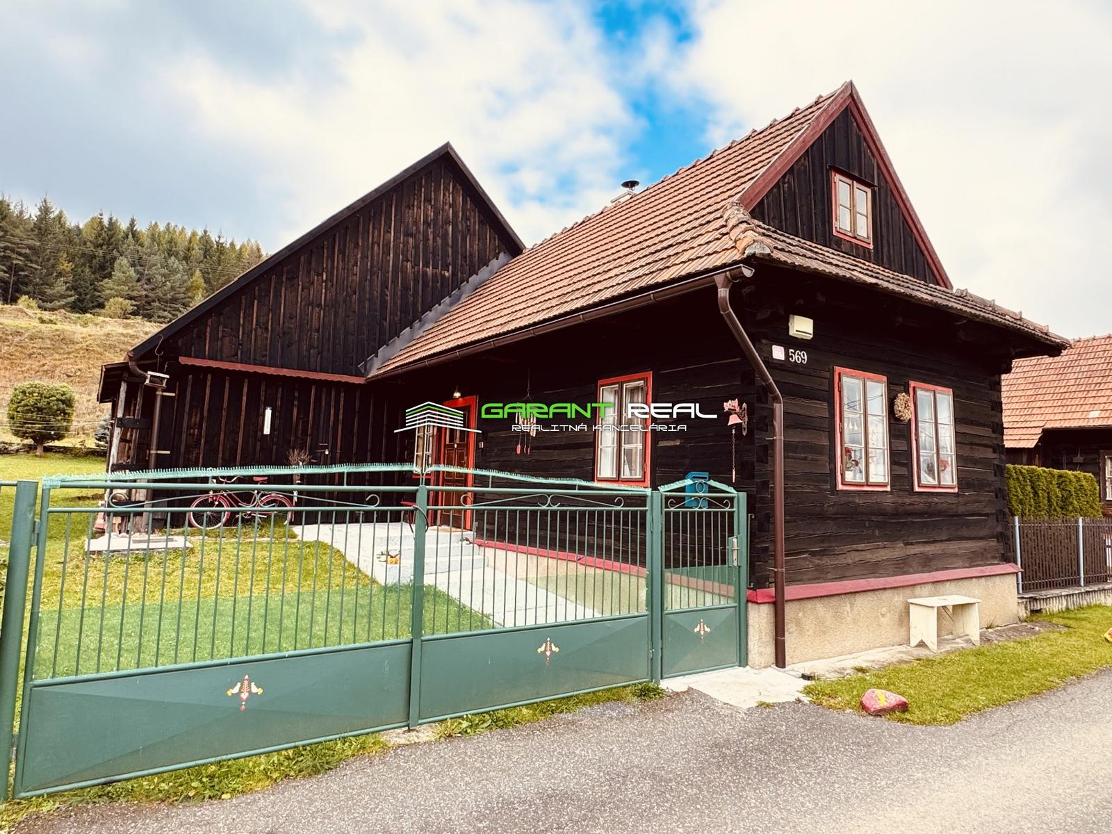 GARANT REAL - predaj chalupa, drevenica,134 m2 úžitková plocha, na pozemku 446 m2, Liptovský Mikuláš,,Važec, ul. Vyšná