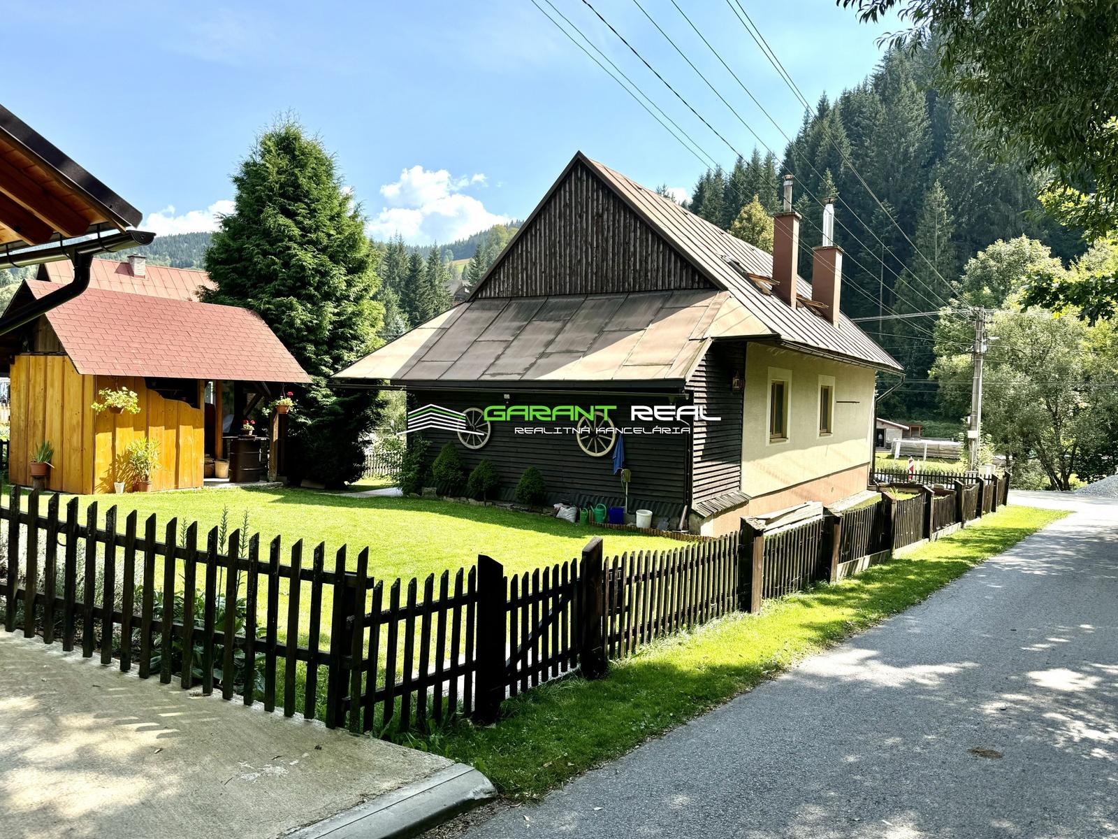 GARANT REAL - predaj chalupa / rodinný dom, obec Zázrivá, časť Havrania, pozemok 615 m2, okr. Dolný Kubín – fotka 2