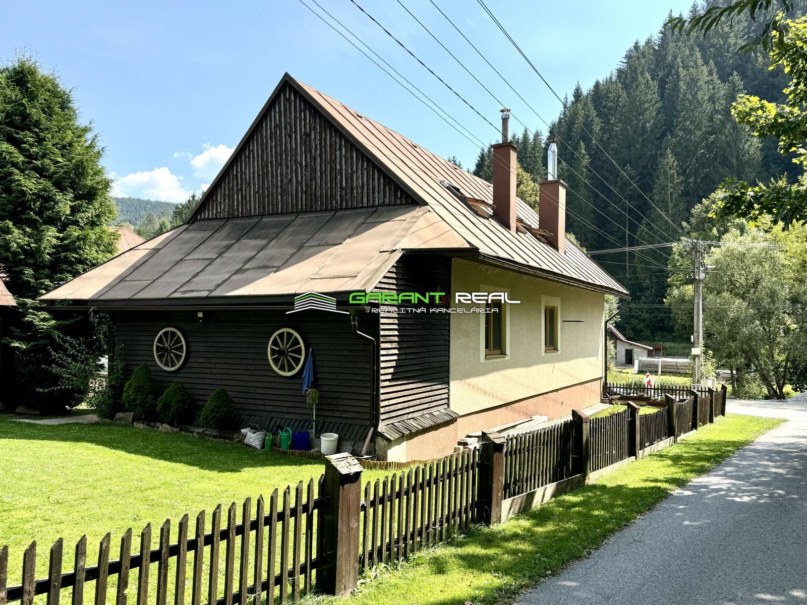 GARANT REAL - predaj chalupa / rodinný dom, obec Zázrivá, časť Havrania, pozemok 615 m2, okr. Dolný Kubín