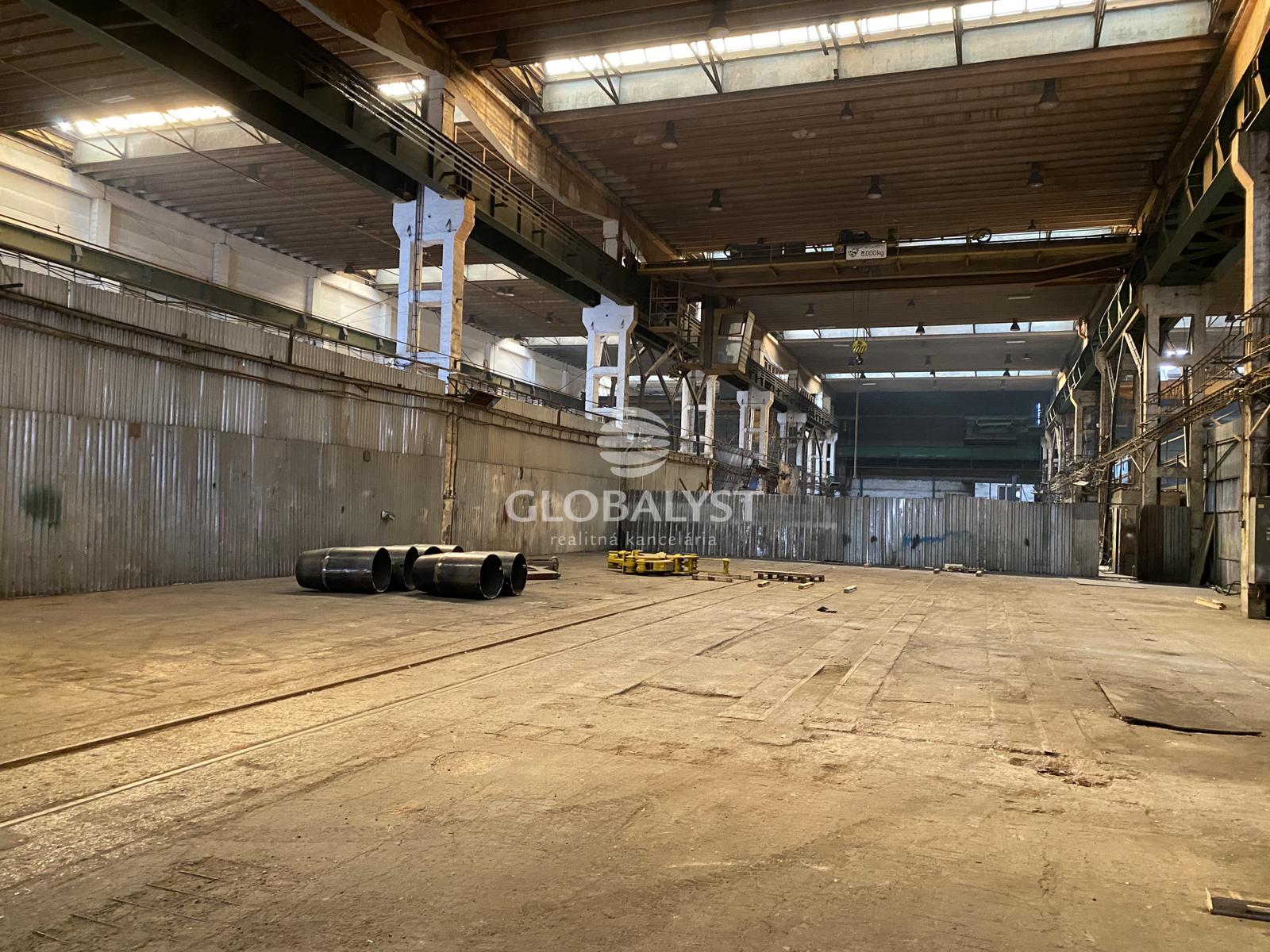 Prenájom výrobných a skladovacích priestorov - od 20 m2 do  4000 m2