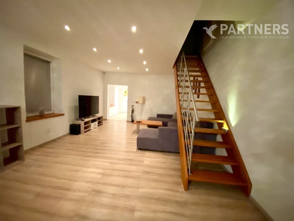 LUXUSNÝ 4i BYT S WELLNESSOM, BA I., PALACKÉHO ul., POSILŇOVŇA, SOLÁRIUM! az