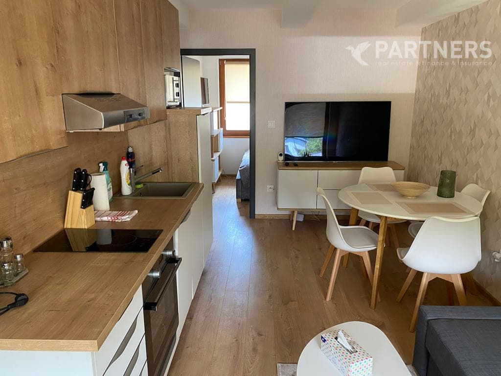 NOVOSTAVBA V TATRÁCH S VÝNOSOM ! 3i ZARIADENÝ APARTMÁN S BALKÓNOM, TATRANSKÁ ŠTRBA