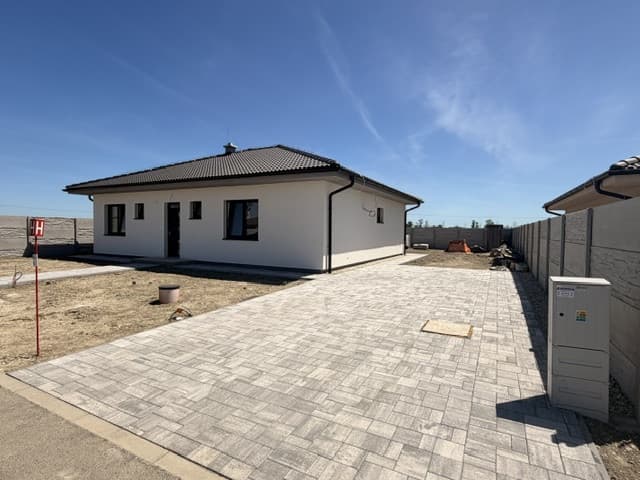 4 izb. RD Most pri Bratislave ÚP 110 m2, pozemok 601 m2