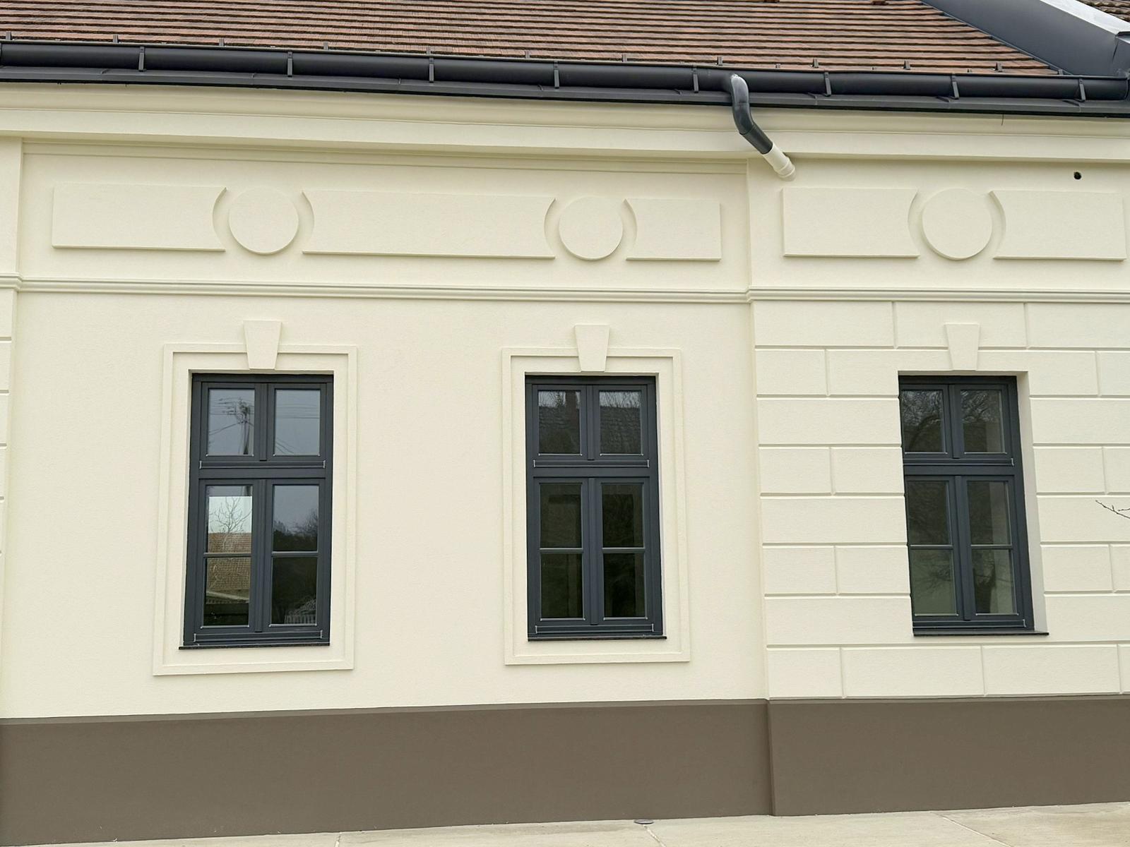 Predaj 4i rodinný dom 132 m2, pozemok 654 m2, pivnica, Levél – fotka 2