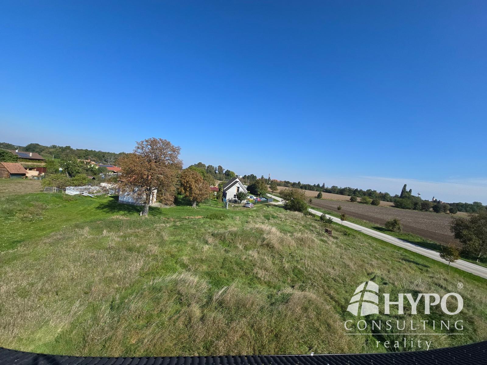 Prémiový pozemok (1017 m²) s úchvatným výhľadom - Cífer – fotka 2