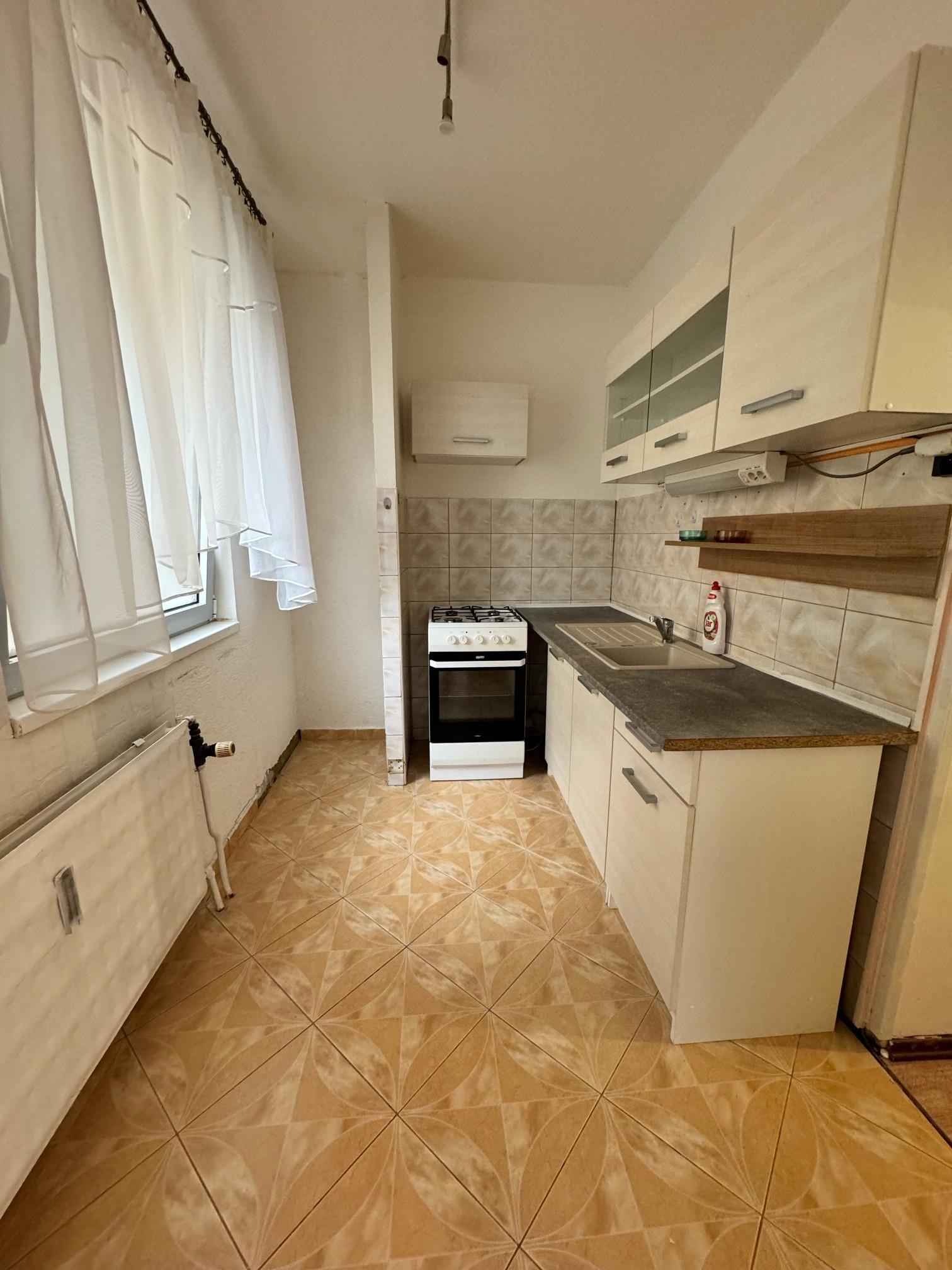 Na prenájom 1,5-izbový byt – Prešov, Sekčov (Karpatská)