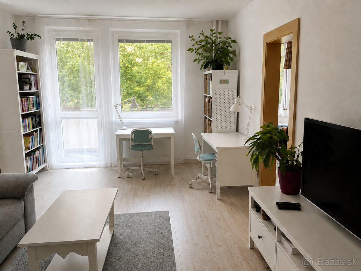Krásny, moderne zariadený 3-izbový byt – fotka 2