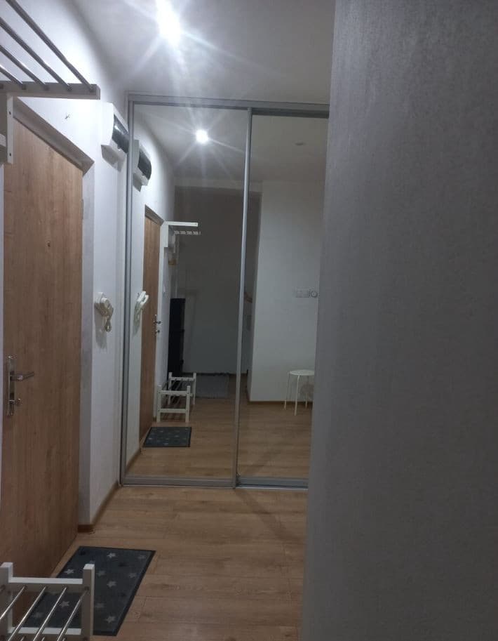 Ponúkam na dlhodobý prenájom svetlý 2-izbový byt. – fotka 2