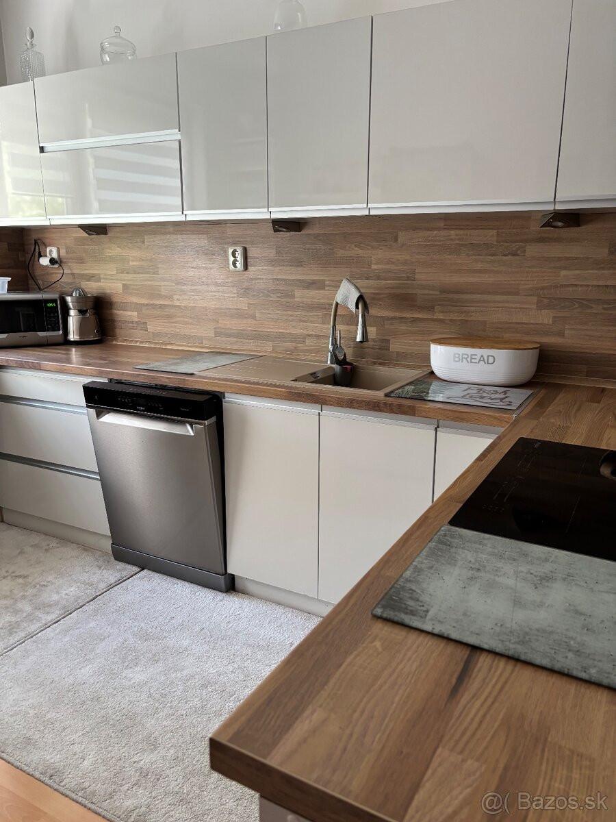 4-IZBOVÝ BYT NA KVP – 100 m² / 2 loggie / Cottbuská KVP Košice – fotka 2
