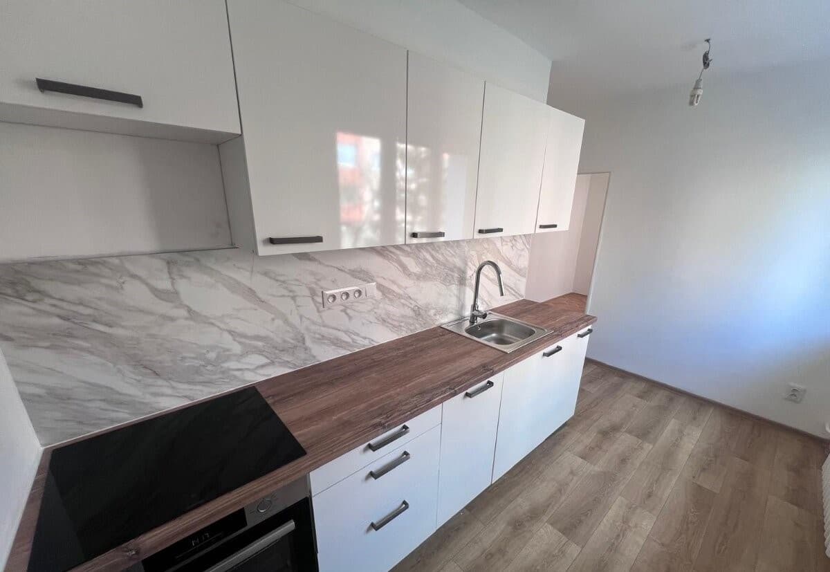 REZERVOVANÉ ! EXKLUZÍVNE ! PREDAJ 3.IZBOVÉHO BYTU 68m2 PIEŠŤANY