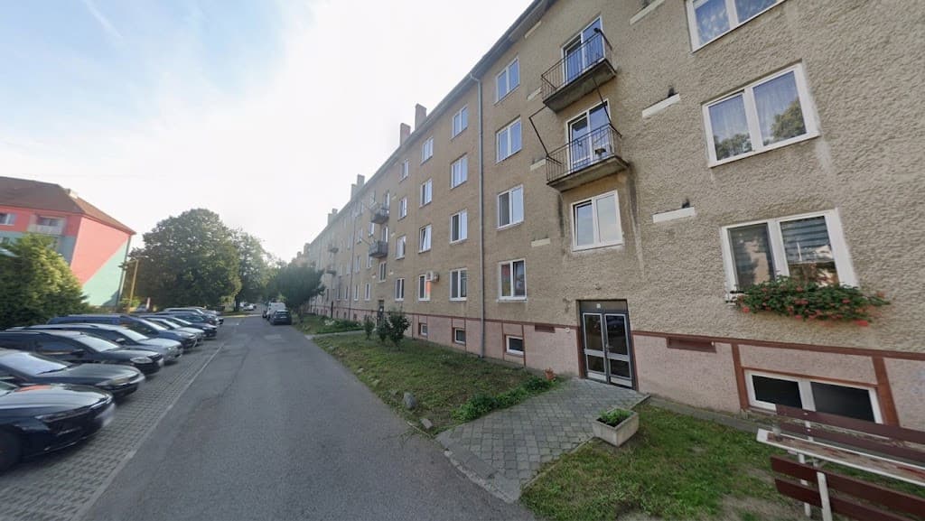 Priestranný 3-izb. byt - 70 m²s balkónom len 2 min. od centra HUMENNÉHO.