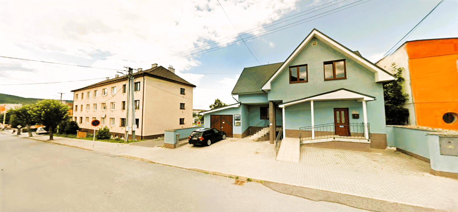 Na predaj polyfunkčný objekt – rodinný dom (155m²) na ul. Akademika Pavlova v Stropkove.